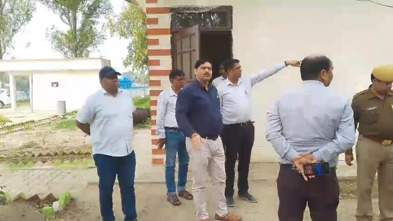 “रुड़की में विकास त्यागी का बड़ा एक्शन: पिरान कलियर में सिंचाई विभाग की जमीन पर बने अवैध रास्तों पर चलेगा बुलडोजर, भूमाफियाओं को चेतावनी – अब नहीं बख्शा जाएगा कोई!”