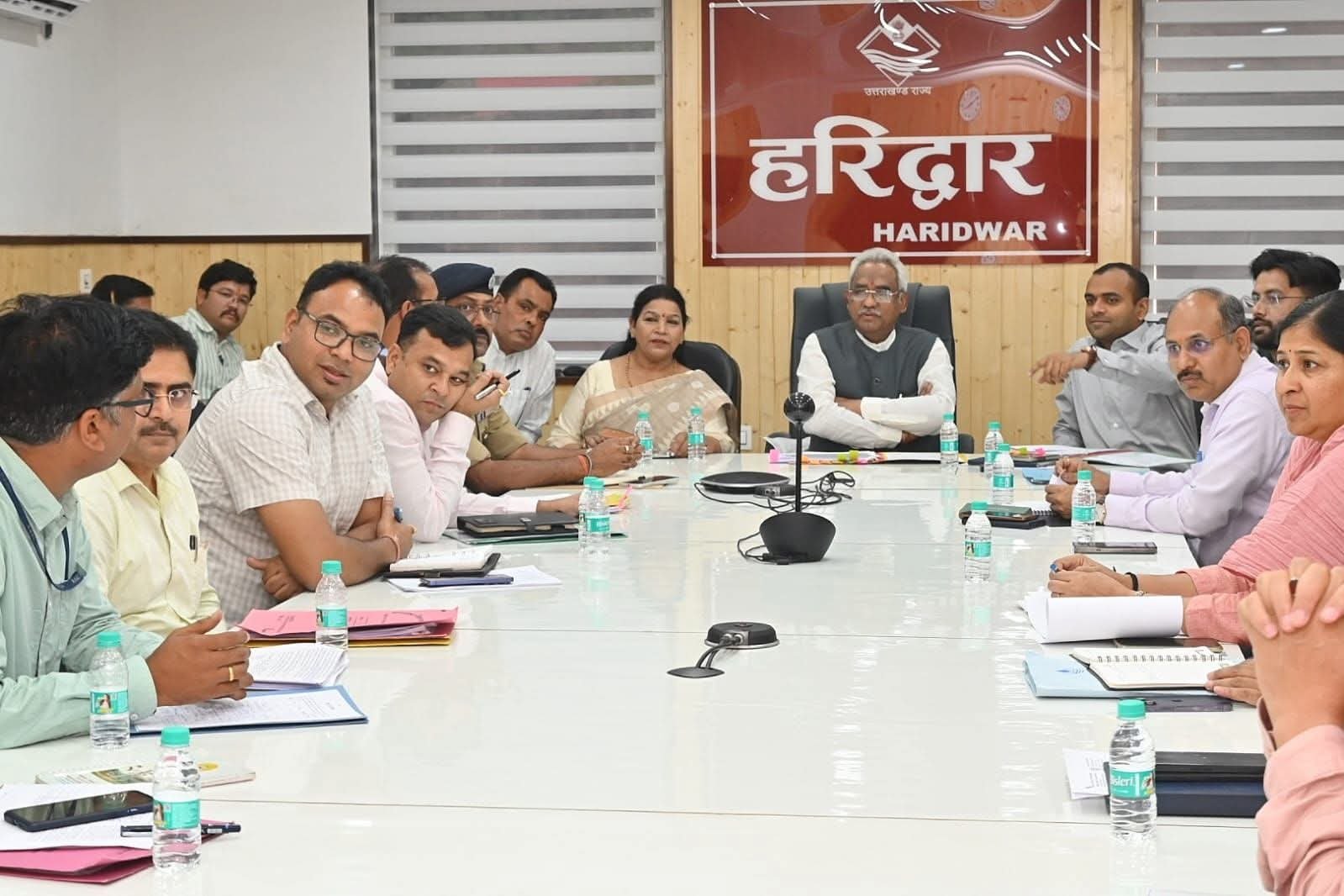 “जून तक चमकेंगी हरिद्वार की सड़कें! मंत्री मदन कौशिक का बड़ा एक्शन—सीवरेज कार्यों में तेजी, आश्रमों-धर्मशालाओं को प्राथमिकता पर PNG कनेक्शन, कुंभ 2027 की तैयारियों पर फुल फोकस”