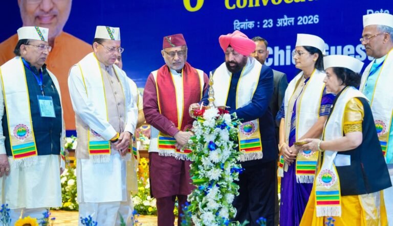 “ऋषिकेश में गूंजा सेवा और संकल्प का संदेश: C. P. Radhakrishnan ने एम्स दीक्षांत में युवा डॉक्टरों को दी राष्ट्र निर्माण की प्रेरणा, All India Institute of Medical Sciences Rishikesh बना उम्मीदों का केंद्र”