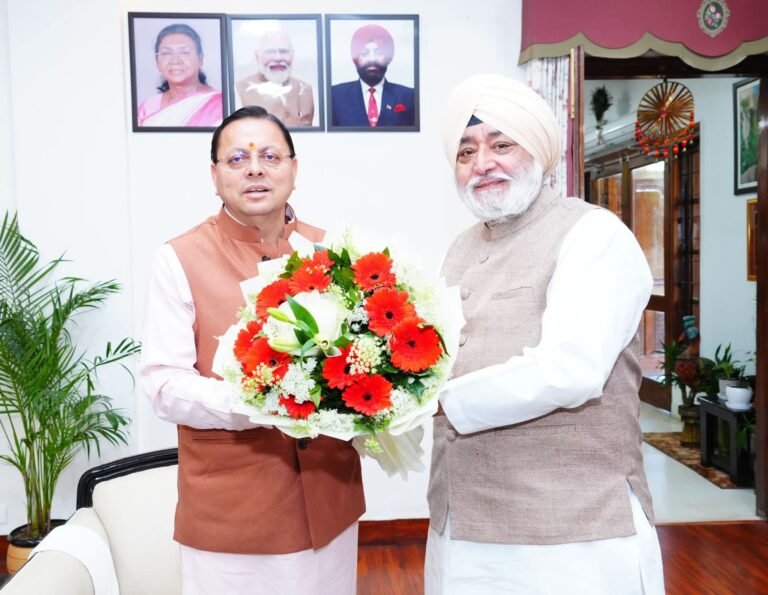 “हेमकुंट साहिब यात्रा 2026 की तैयारियां तेज: मुख्यमंत्री धामी से मिले नरेंद्र जीत सिंह बिंद्रा, 20 मई को पहले जत्थे की भव्य विदाई का न्योता”