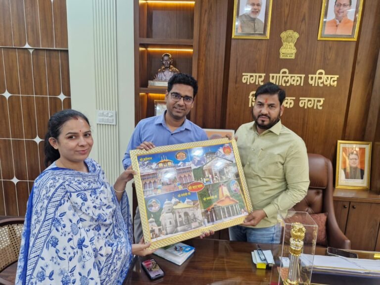 “चारधाम यात्रा से पहले हरिद्वार में हाई अलर्ट: ट्रैफिक व्यवस्था सुधारने को ARTO अधिकारियों और पालिका अध्यक्ष की अहम बैठक, श्रद्धालुओं की सुविधा के लिए तैयार हो रहा मास्टर प्लान”