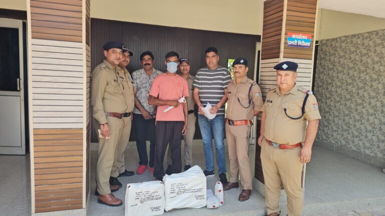 “धर्मस्थल में खून से सनी वारदात का खौफनाक सच आया सामने — सोते हुए सेवादार पर हथौड़ी से वार कर उतारा मौत के घाट, 72 घंटे में पुलिस ने सुलझाया ब्लाइंड मर्डर मिस्ट्री, शातिर हत्यारा दबोचा!”