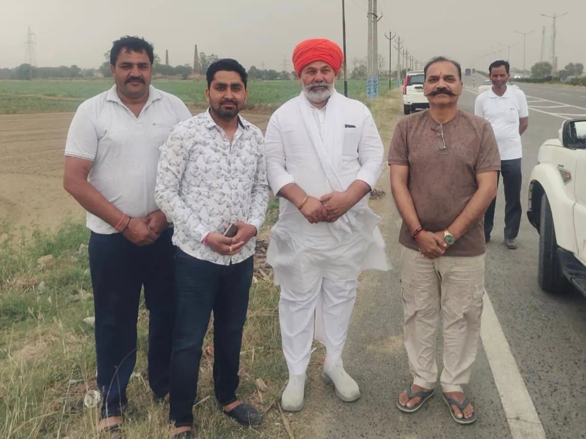 “जंगली जानवरों का कहर: फसलें तबाह, दहशत में किसान—हरिद्वार के किसानों ने राकेश टिकैत से लगाई गुहार, मुआवजे और सुरक्षा की उठी जोरदार मांग!”