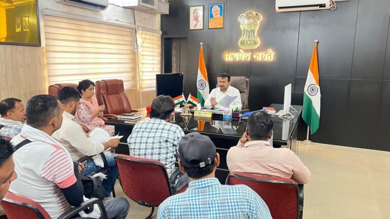“मतदाताओं के लिए बड़ी खबर! 8 जून से BLO करेगा घर-घर सत्यापन हर वोटर को भरना होगा गणना प्रपत्र, तभी सुनिश्चित होगा नाम मतदाता सूची में”