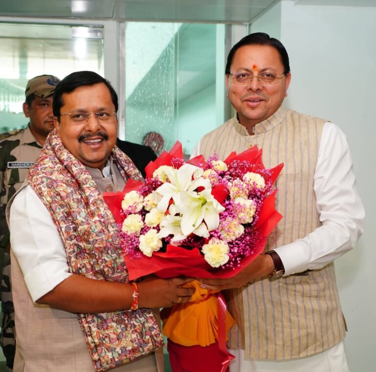 “देहरादून पहुंचते ही भाजपा राष्ट्रीय अध्यक्ष नितिन नवीन का भव्य स्वागत, सीएम धामी समेत दिग्गज नेताओं ने एयरपोर्ट पर किया अभिनंदन”