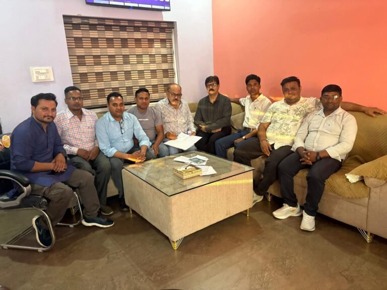 “हिंदी पत्रकारिता दिवस पर बहादराबाद प्रेस क्लब में जुटे पत्रकार, निष्पक्ष और निर्भीक पत्रकारिता का लिया संकल्प; लोकतंत्र के चौथे स्तंभ को मजबूत बनाने का दिया संदेश”