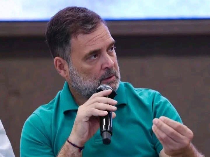 “उत्तराखंड में राहुल गांधी का शक्ति प्रदर्शन! अल्मोड़ा में हुंकार, पौड़ी में पूर्व सैनिकों से संवाद, देहरादून में संगठन को देंगे जीत का मंत्र!”