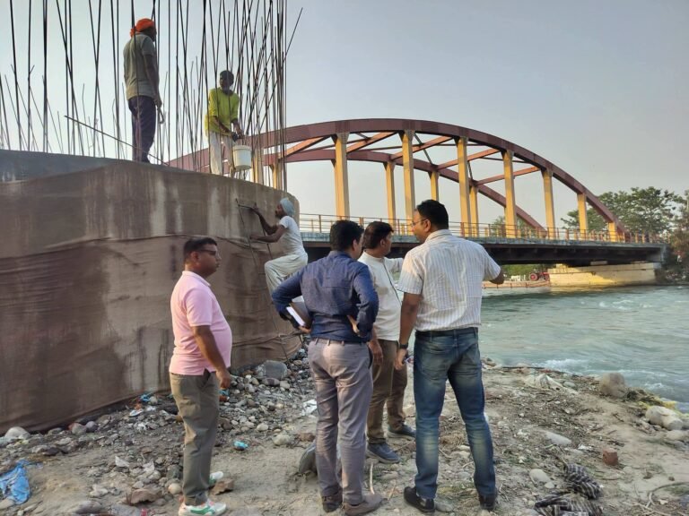 “कुंभ-2027 की उल्टी गिनती शुरू: हरिद्वार में युद्धस्तर पर तैयारियां, 90% पूरी हुई सड़क, नया स्टील पुल देगा श्रद्धालुओं को राहत”