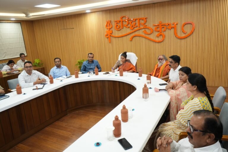 “कुंभ 2027 की तैयारियों ने पकड़ी रफ्तार! सोनिका की अध्यक्षता में मंथन, हरित हरिद्वार से लेकर हाईटेक सुरक्षा तक बने बड़े प्लान”
