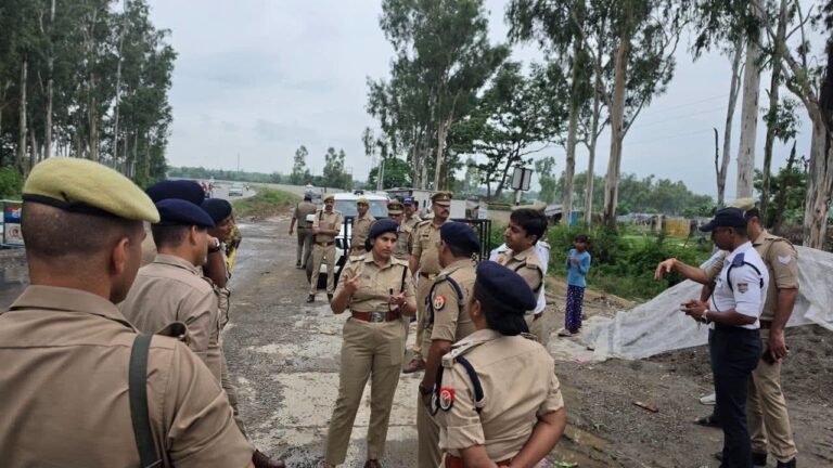 “कांवड़ मेले से पहले उत्तराखंड–यूपी बॉर्डर पर सुरक्षा का मेगा प्लान, वरिष्ठ अधिकारियों ने संयुक्त निरीक्षण कर दिए बड़े निर्देश”