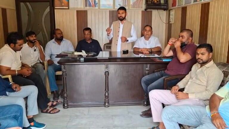 “17 जुलाई को देहरादून में गरजेंगे राहुल गांधी, ‘छात्रों की गूंज’ में 20 हजार युवाओं को जुटाने की तैयारी तेज”