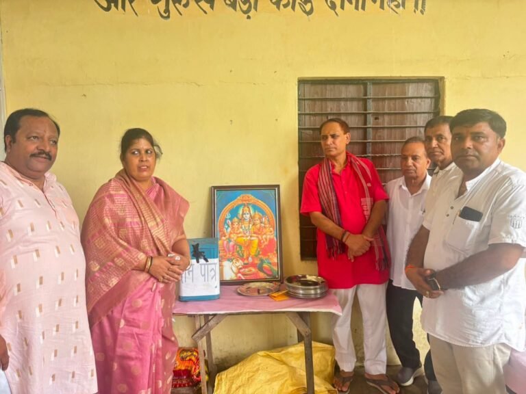 “शिवभक्तों की सेवा में उमड़ा जनसैलाब! विधायक ममता राकेश ने किया निशुल्क कांवड़ सेवा शिविर का भव्य शुभारंभ”