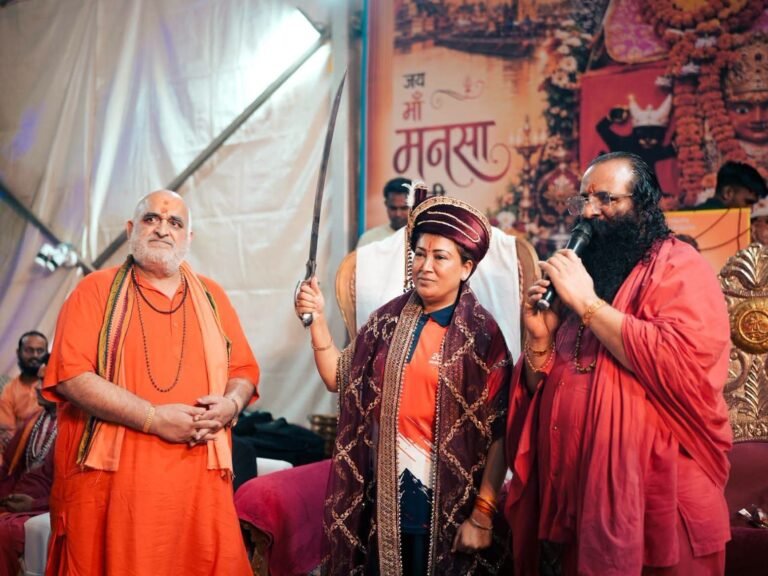 “हर की पैड़ी से उठेगा 2036 ओलंपिक का महा-संकल्प! संतों के आशीर्वाद से रेखा आर्या की कांवड़ यात्रा बनेगी इतिहास की गवाह”