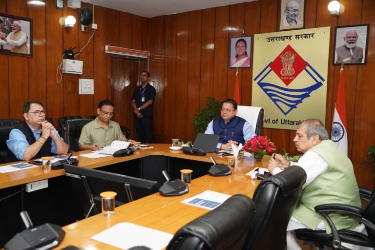 “हर घर नल से जल का सपना होगा साकार, सीएम धामी ने कसा शिकंजा—समयसीमा में पूरी होंगी सभी पेयजल योजनाएं”