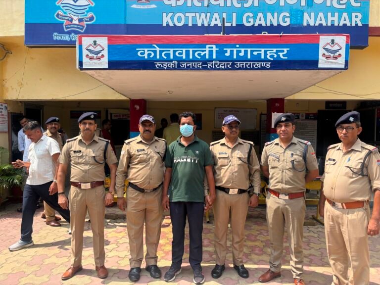 BIG BREAKING:संपत्ति विवाद में खूनी खेल! दो बहनों पर बरसीं गोलियां, डबल मर्डर से मचा हड़कंप—चंद घंटों में सगा भाई गिरफ्तार