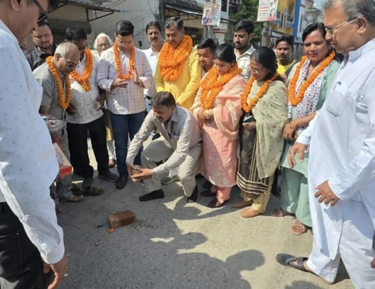 BIG BREAKING:: जटवाड़ा से शिवालिकनगर तक विकास की नई चमक, ₹2.68 करोड़ से सड़क का होगा भव्य कायाकल्प—विधायक आदेश चौहान ने किया शुभारंभ