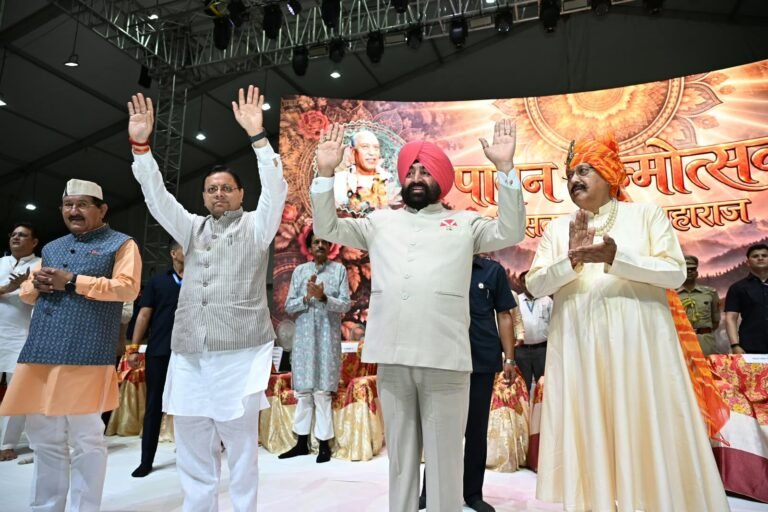 BIG BREAKING:: ऋषिकुल में गूंजा आध्यात्मिक संदेश, सतपाल महाराज के जन्मदिन पर जुटा संत समाज; CM धामी ने दी दीर्घायु की शुभकामनाएं