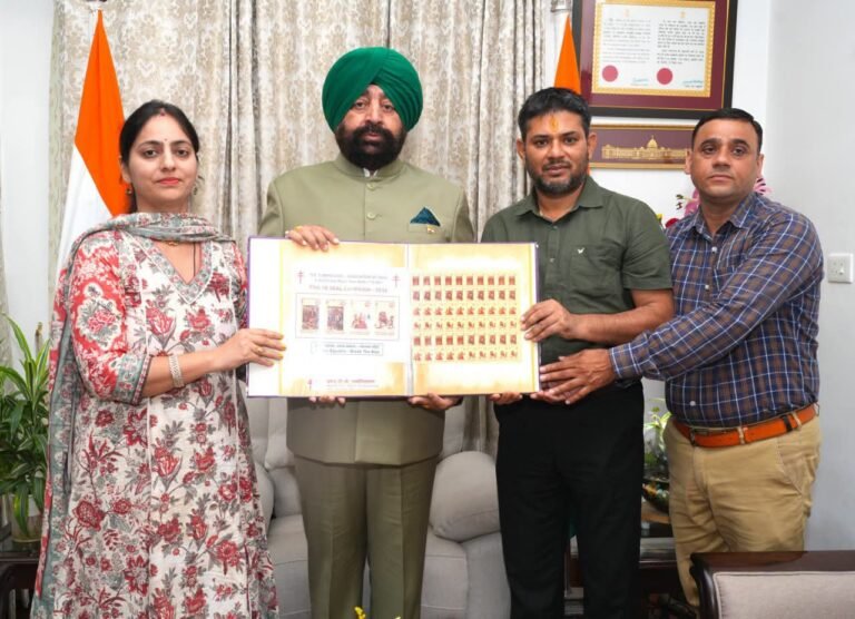 BIG BREAKING:: राजभवन में गूंजा ‘टीबी मुक्त उत्तराखंड’ का संदेश, राज्यपाल गुरमीत सिंह ने किया ‘टी.बी. सील’ का अनावरण